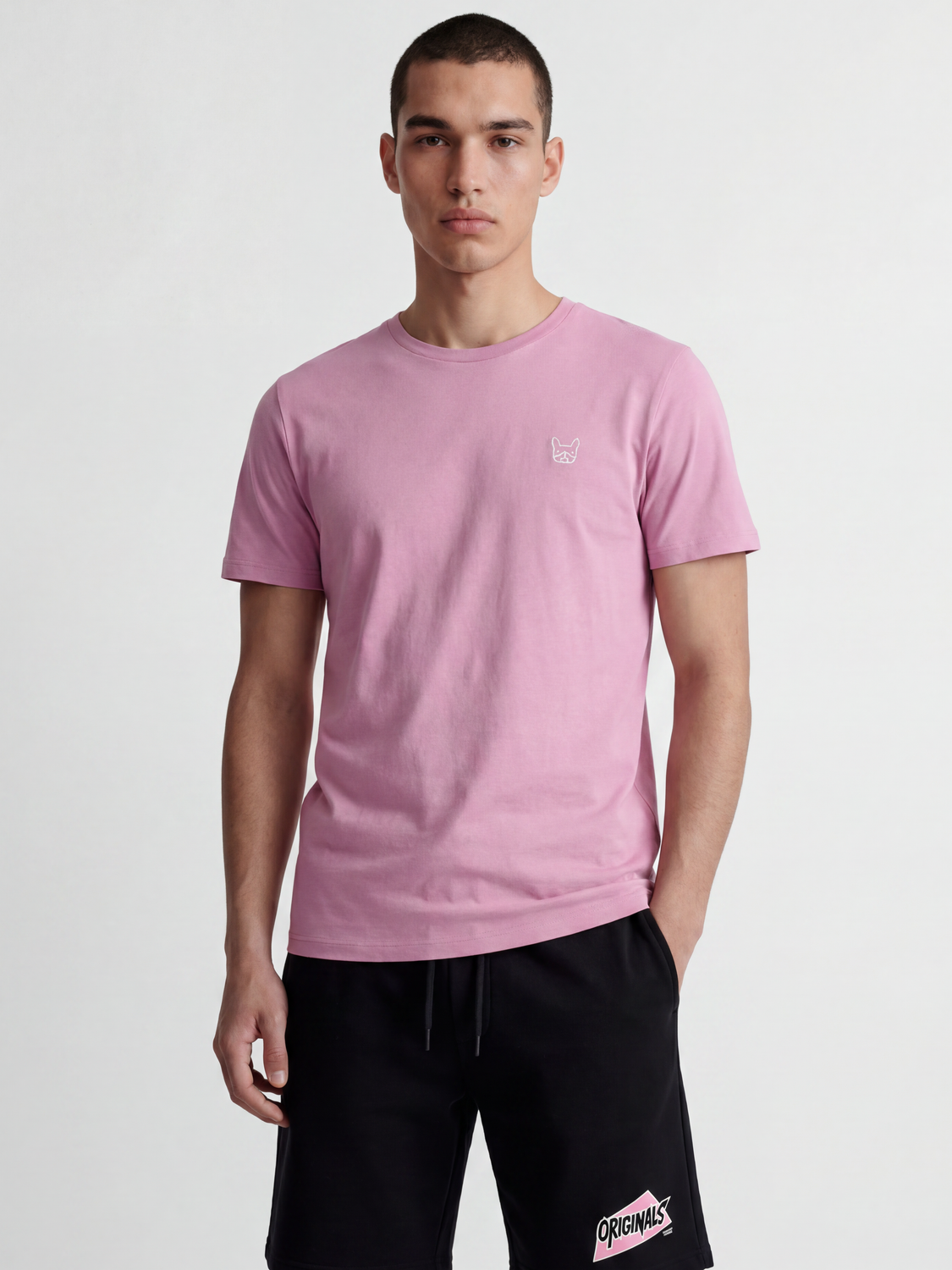 model_shot-front